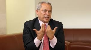 Hernán Andrade: La paz de Colombia pasa por el rescate del campo