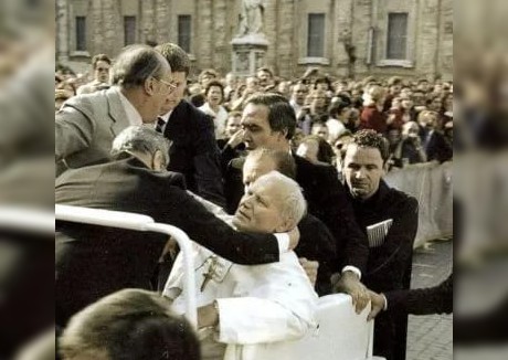 El 13 de mayo de 1981 Juan Pablo II fue víctima de un atentado