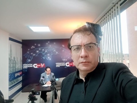 El país celebra el Día Nacional del Periodista, bajo campaña política