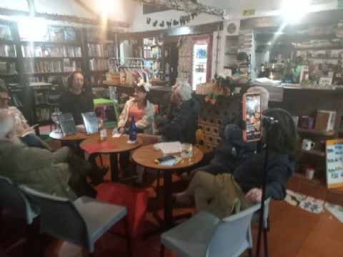 El gato encerrado: en la era de la inteligencia artificial