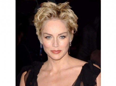 Este es el corte de pelo entre los 40 y los 60 años que resta edad en un solo gesto