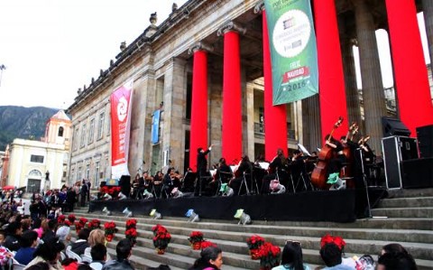 Luis Fernando Velasco: El Congreso como edificio emblemático del país, le pertenece a los colombiano