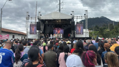 VIDEO | La Fiesta de Reyes en el barrio Egipto en Bogotá: encuentro de culturas
