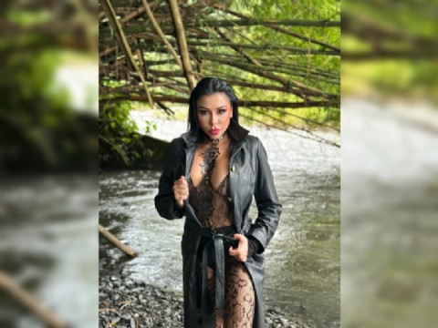 VIDEO | La Niña Roa lanza “La Dama de Hierro”: una catarsis musical que honra a las mujeres que aman desde el dolor