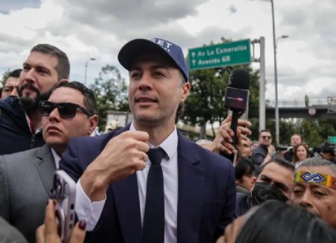 Quintero se baja del Pacto: otra renuncia que lo deja en el ojo del huracán