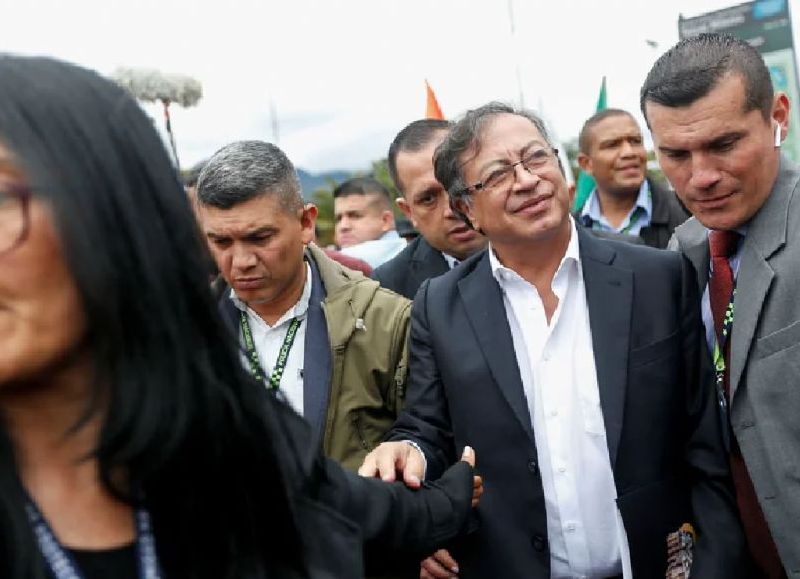 Se vienen tiempos de miseria y angustia: Gustavo Petro asumió como Presidente