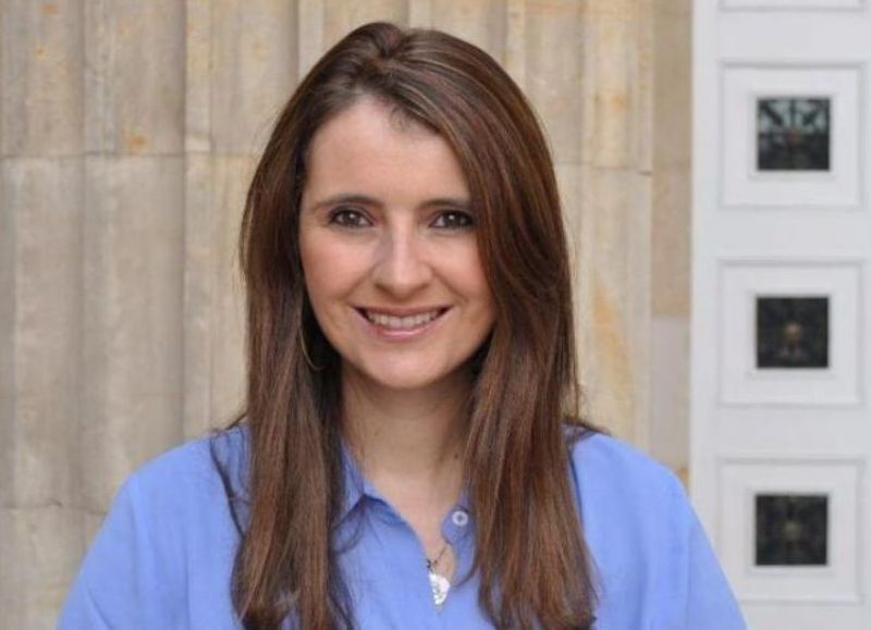 Valencia arremetió contra Petro por su presencia en el Foro de Davos: "No es un líder mundial"