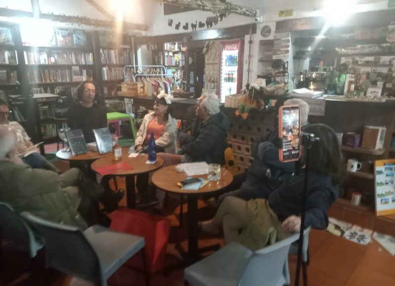 El gato encerrado: en la era de la inteligencia artificial