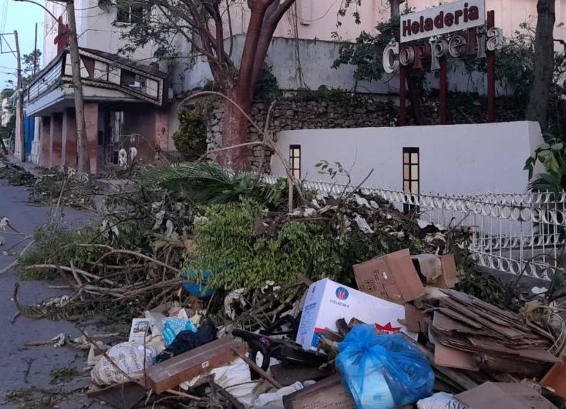 El balance del paso del huracán Ian por Cuba muestra que derrumbó totalmente 38 casas en La Habana y dañó más de mil