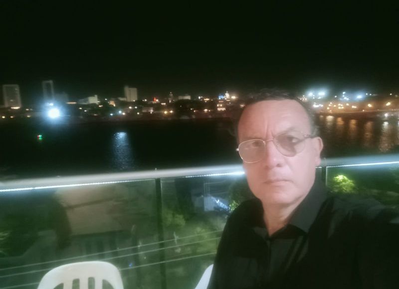 Caminar la ciudad de Cartagena: sentir la vida de colores