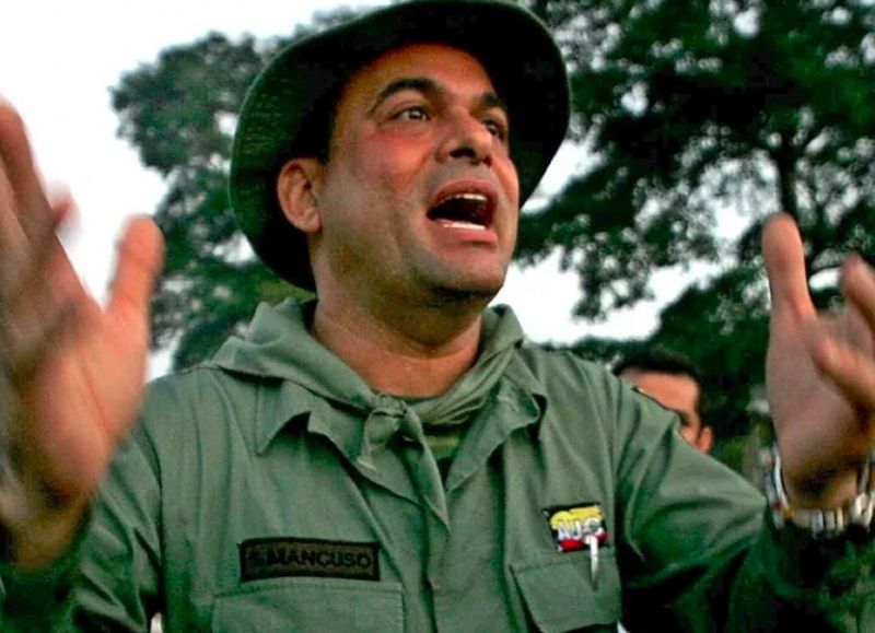 Petro nombró al exjefe paramilitar Mancuso para que sea gestor de paz en Colombia